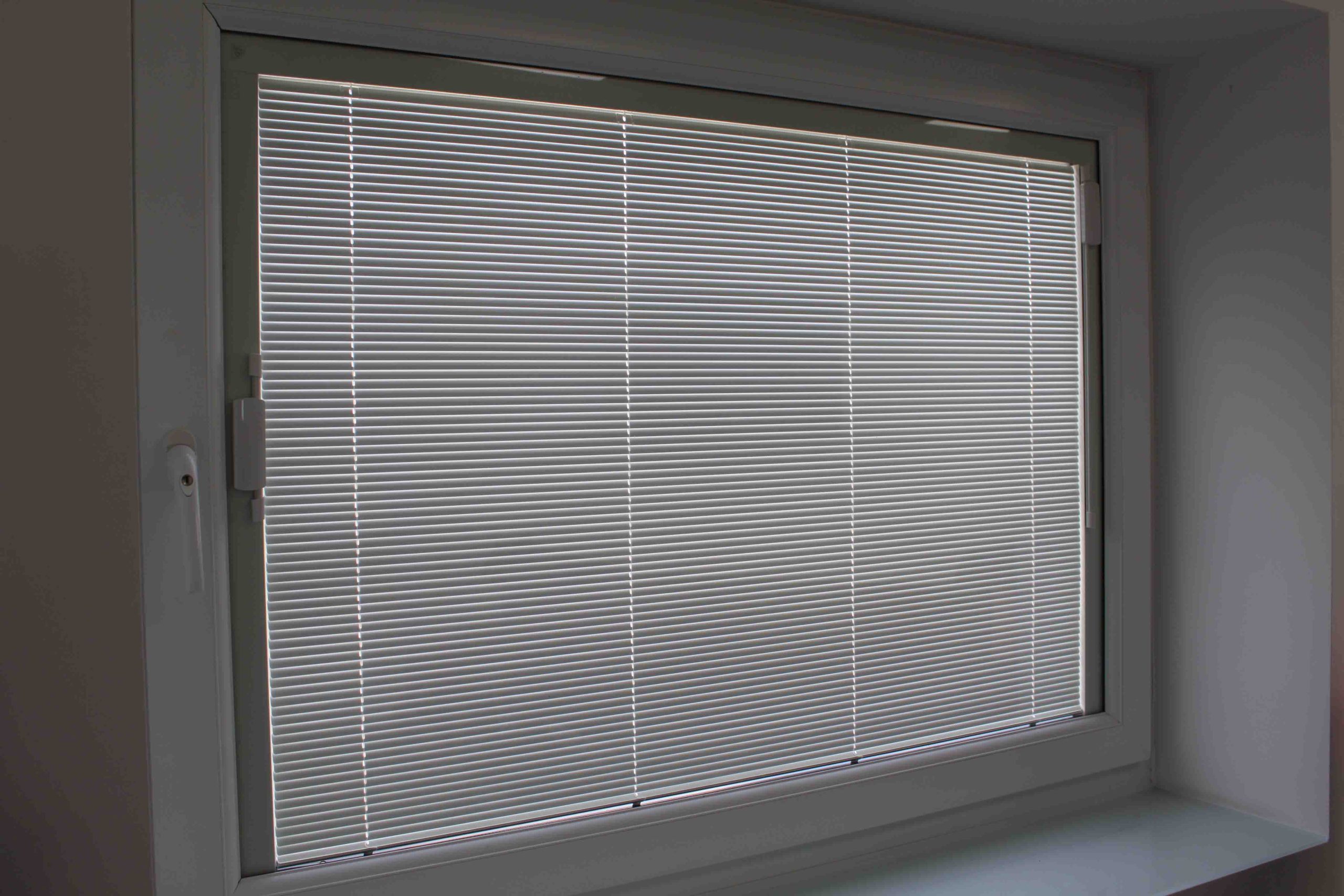 Magnetic Blinds Large